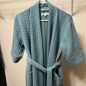 Bollie Brand Women’s Robe with 3/4 sleeves-GREAT while pregnant
